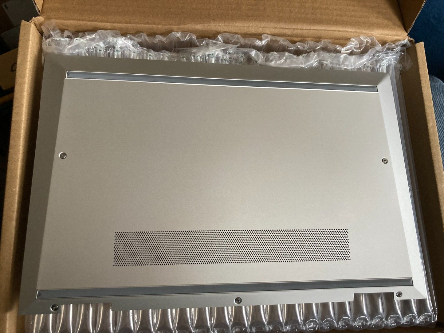NEW Genuine HP M03866-001 BASE ENCLOSURE ELITEBOOK x360 830 G7 G8
