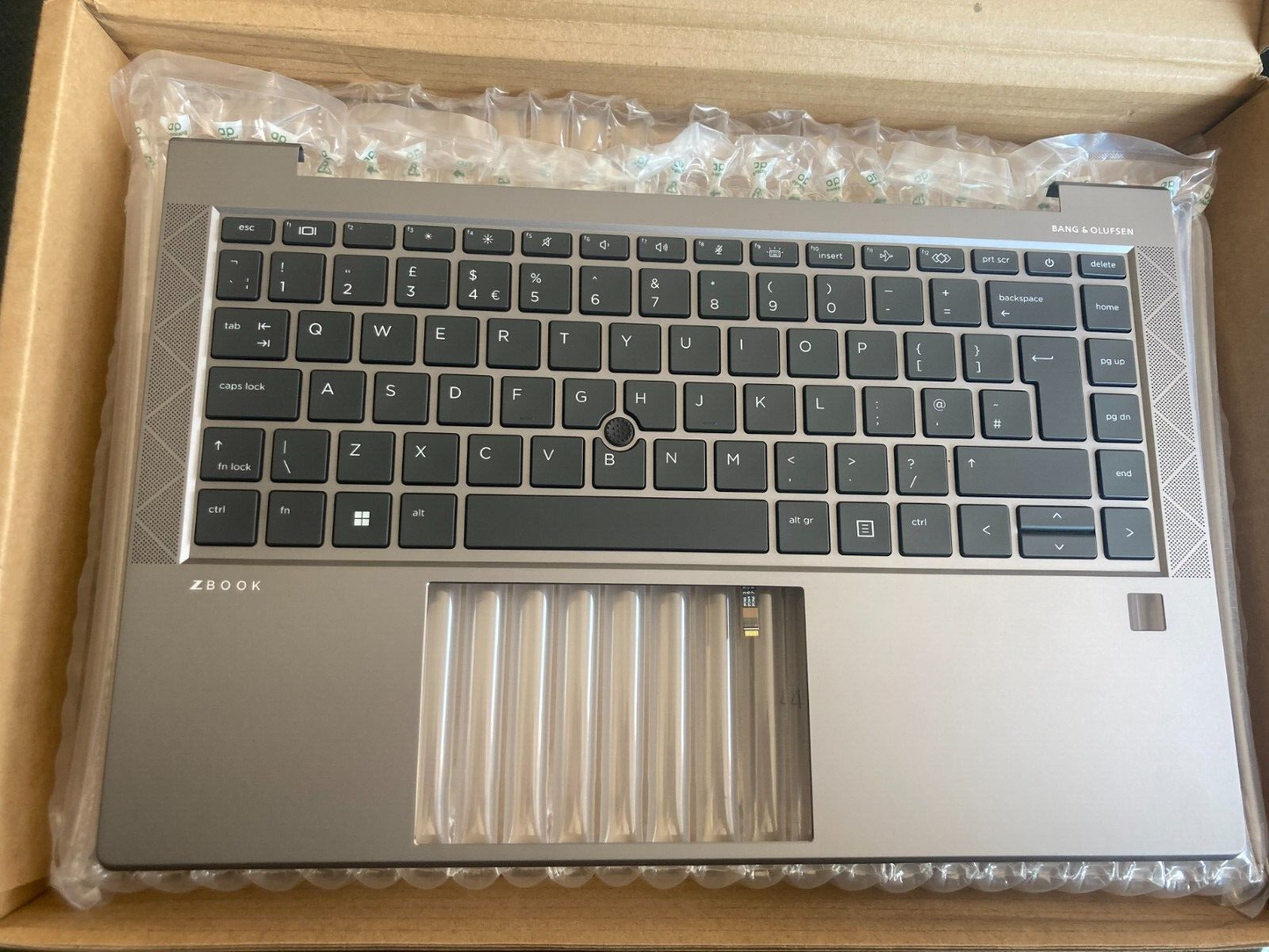 New HP M44366-031 TOP COVER UK KEYBOARD FITS SOME ZBOOK MODELS